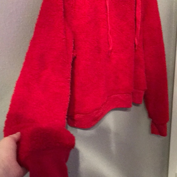 Sweater - Picture 4 of 6